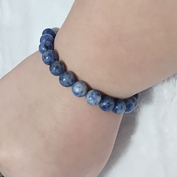 Handmade - Blue Dot Gemstone Bracelet - Picture 2 of 3